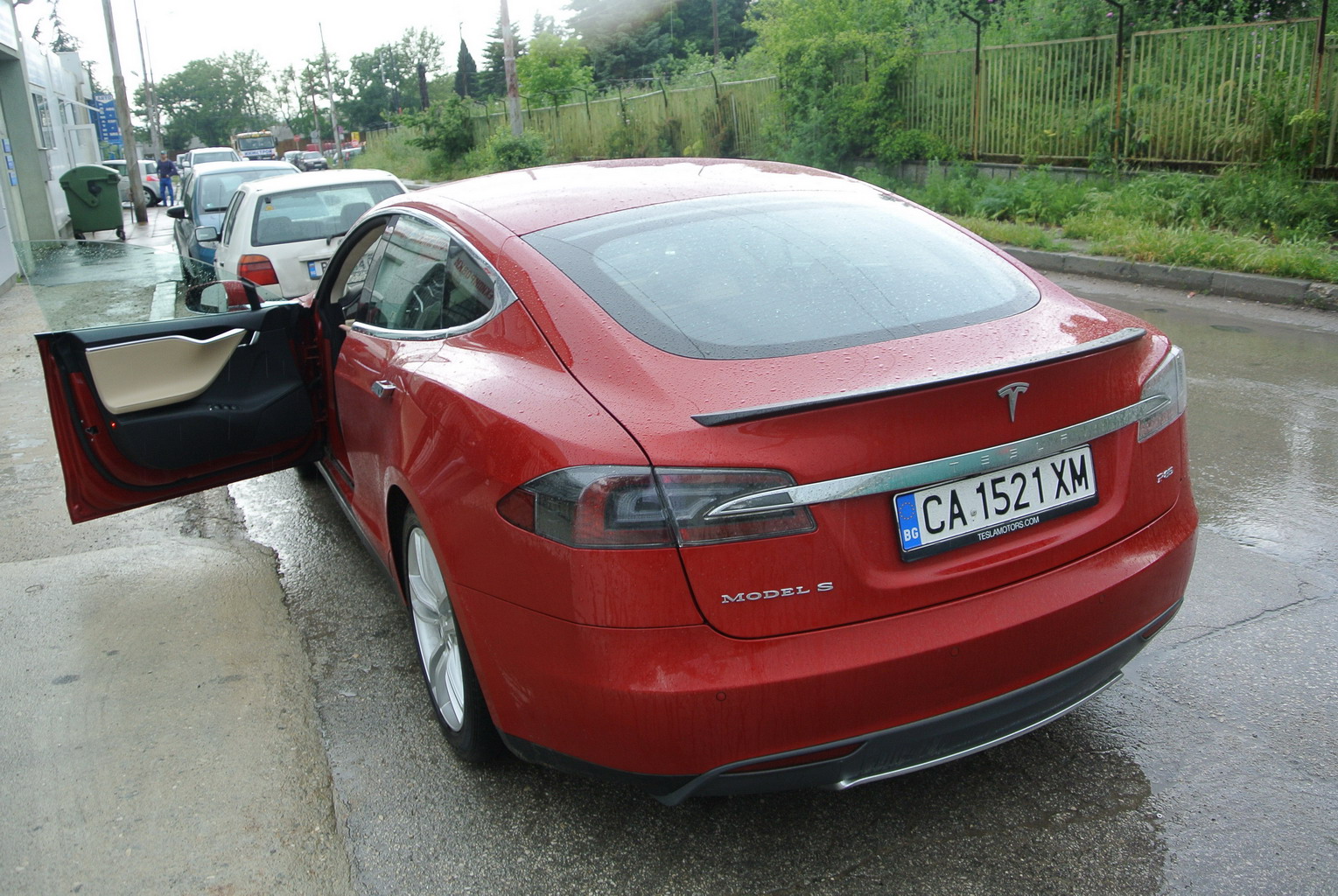 first_tesla_in_Varna01.JPG