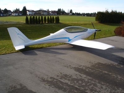 Elektra One_vor Rollout_20.11.2010_1.JPG