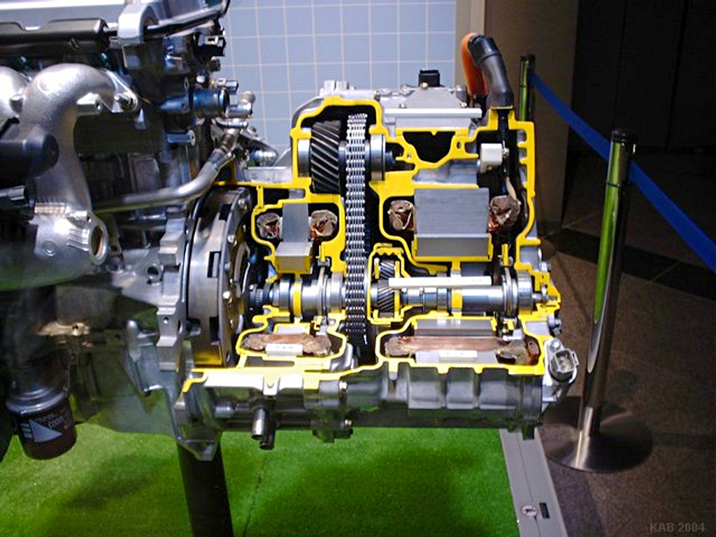 Prius-Cutaway-4.jpg
